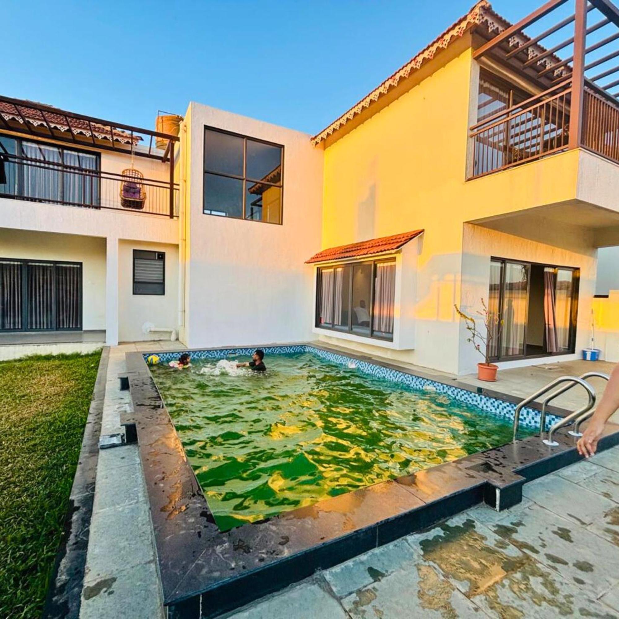Mount Lake Villa Resort 伊加特普里 外观 照片